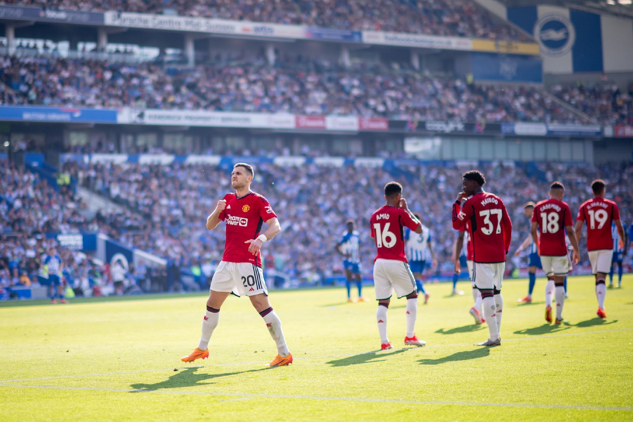 滕哈赫需要 滕哈赫需要