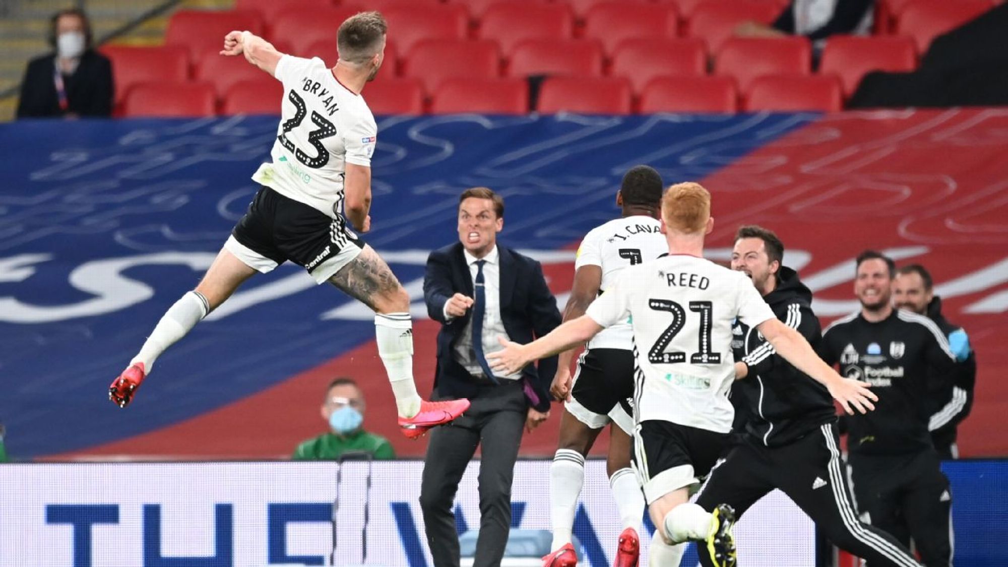 深入月球的 深入月球的